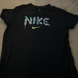 Nike tee